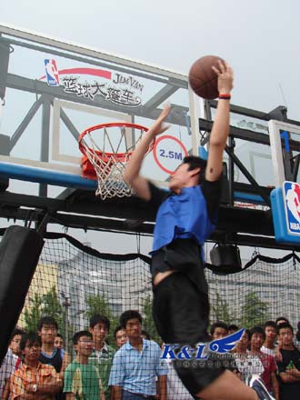 对于年轻且 对于年轻且